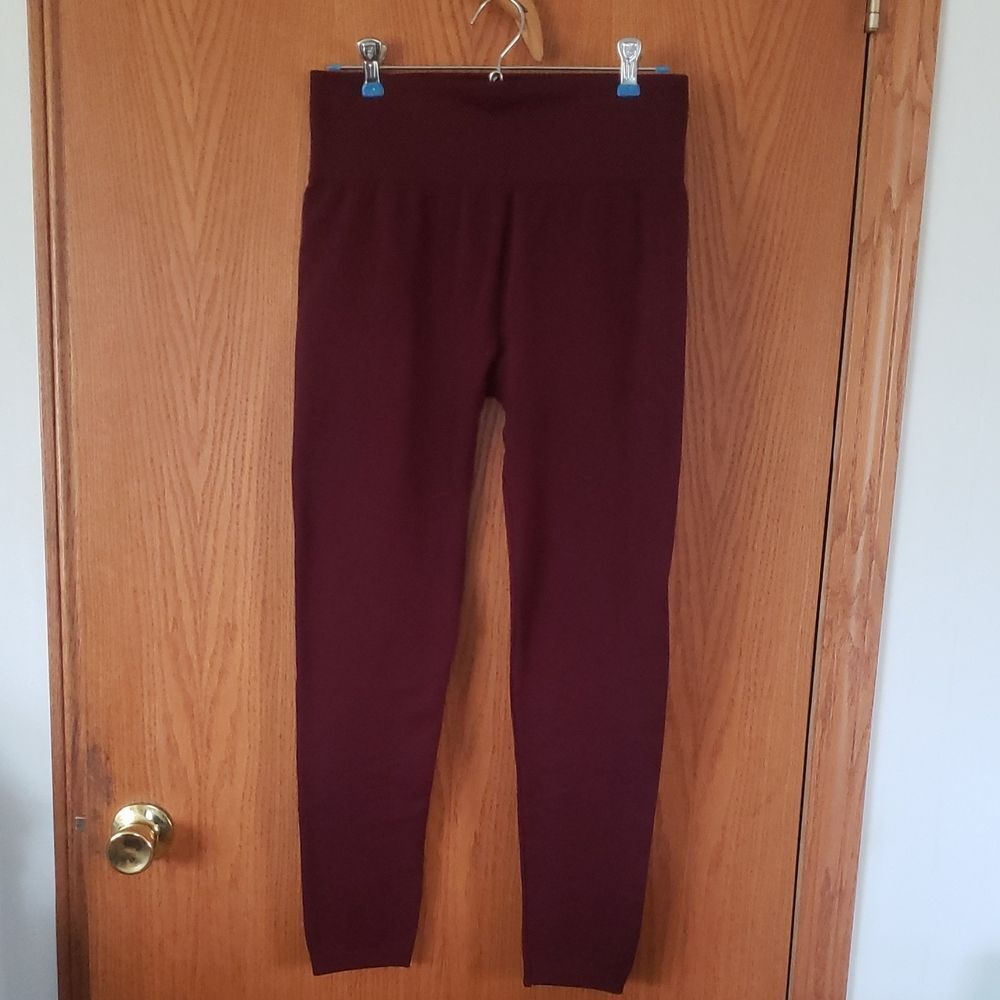 NWT DBCP Maroon Leggings Joggers Sz XL